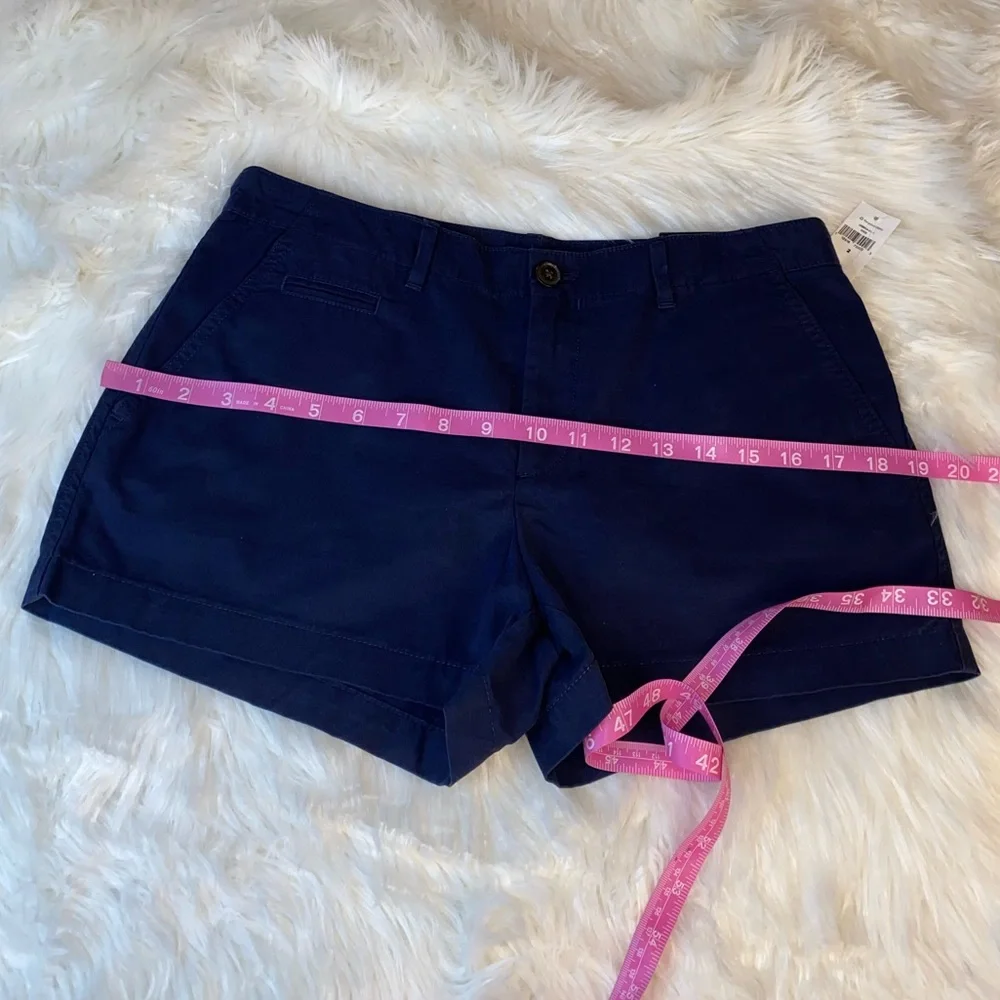 GAP new with tags size 2 R dark blue shorts